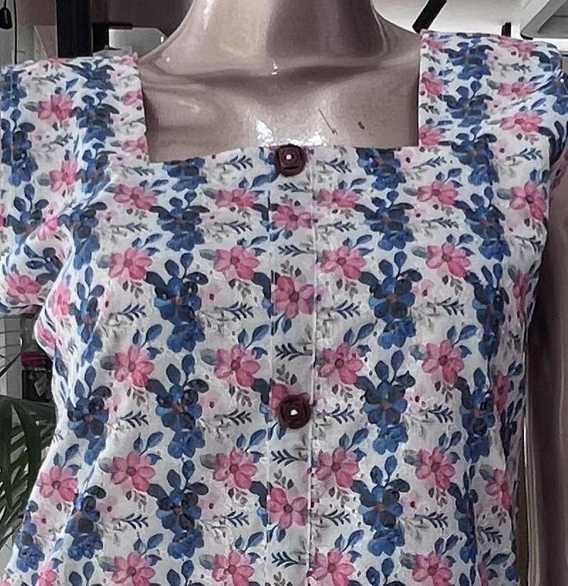 Sleeveless Floral Hakoba - Image 4
